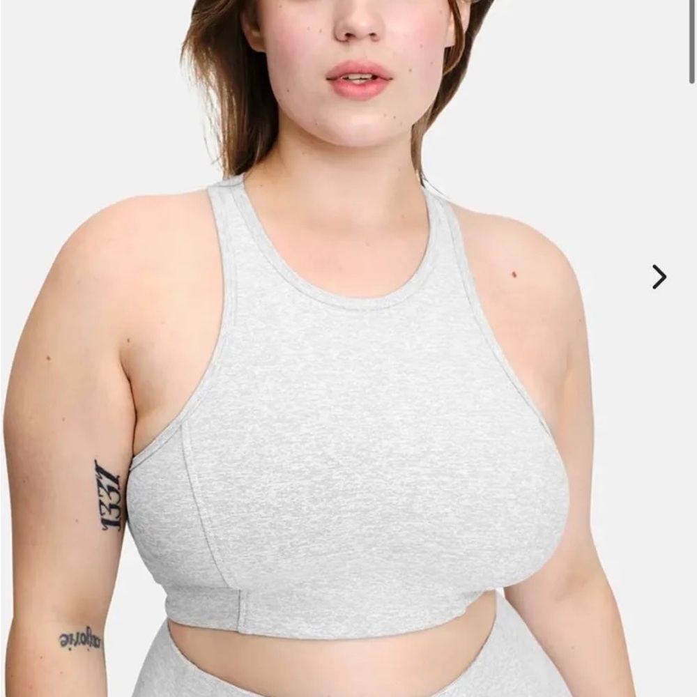 Outdoor Voices Gray High-Neck Wireless Sports Bra - Size Small